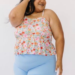 NWT Lime Ricki Peplum Swimsuit Top. Size 3X.